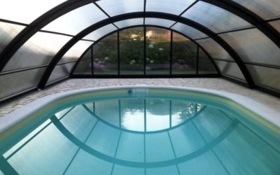 Abrisol expone sus cubiertas de piscina en ferias este mes de mayo.