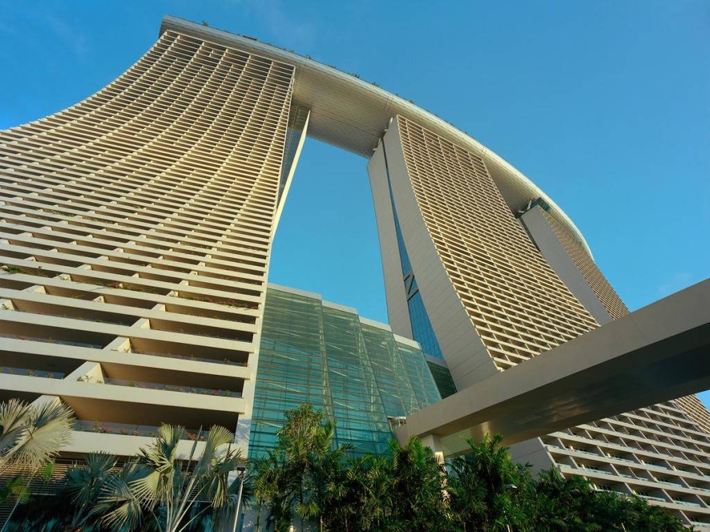 hotel con piscina en las alturas singapour