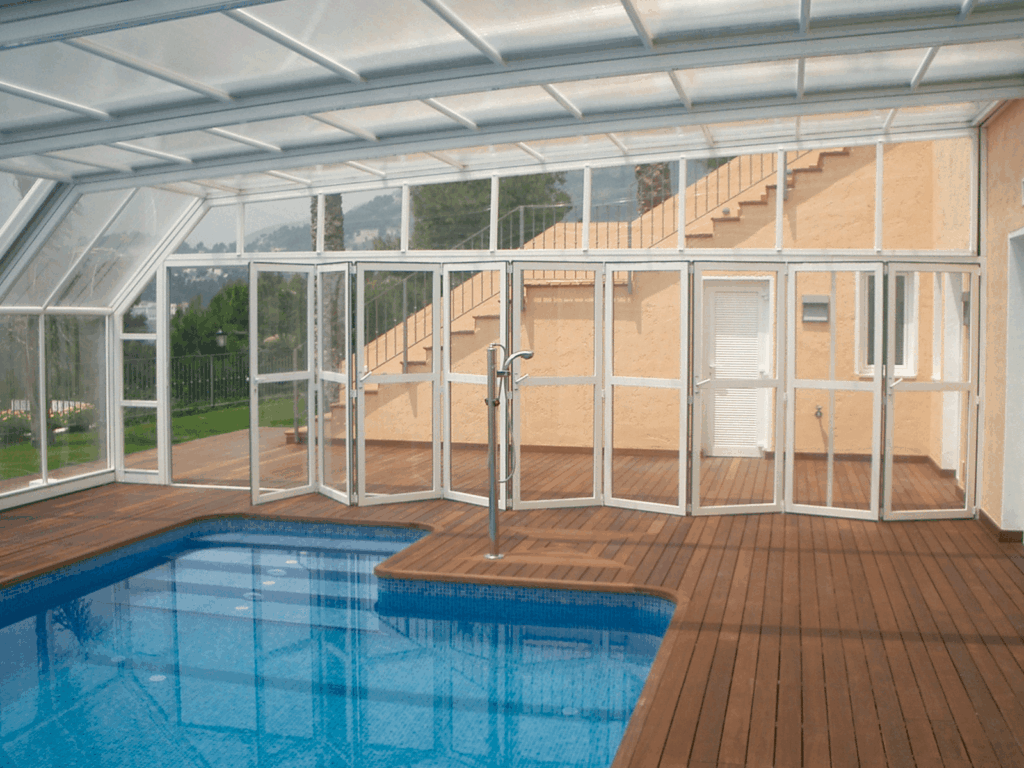 Palma_Adosada-puerta acordeon (1) Cubiertas para piscinas con puerta acordeón